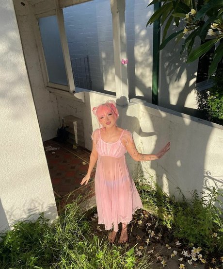 PeachPRC hot pornstar pics