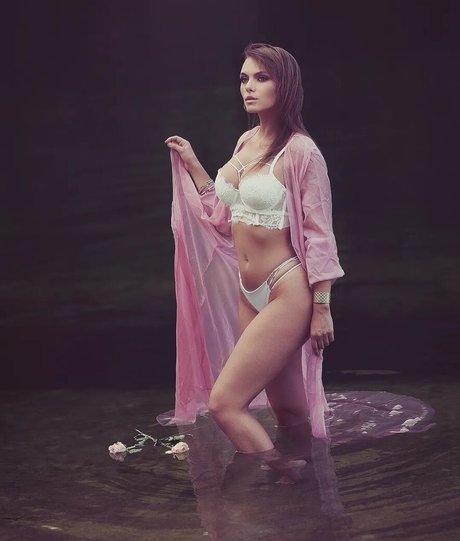 Kylliecosplay pornstar nudes pictures