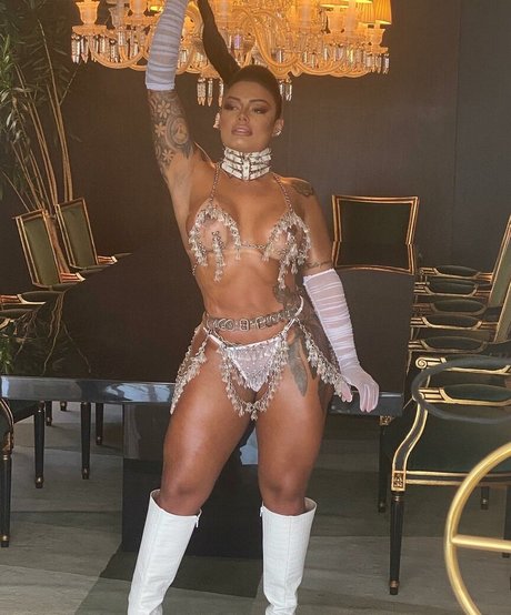 Leila Dantas sex pornstar pic