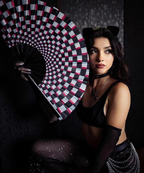 Valentina Acosta Giraldo nude star photos