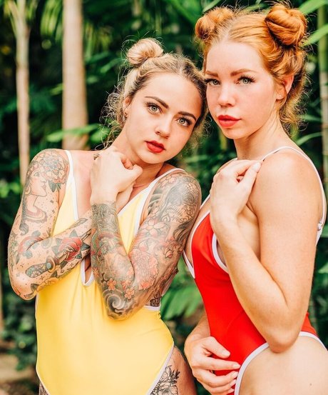 Ashleynmaynard art model galleries