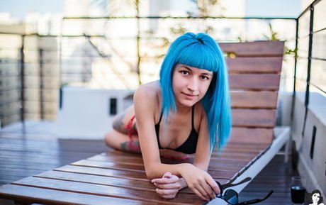 Wingsweak star naked picture