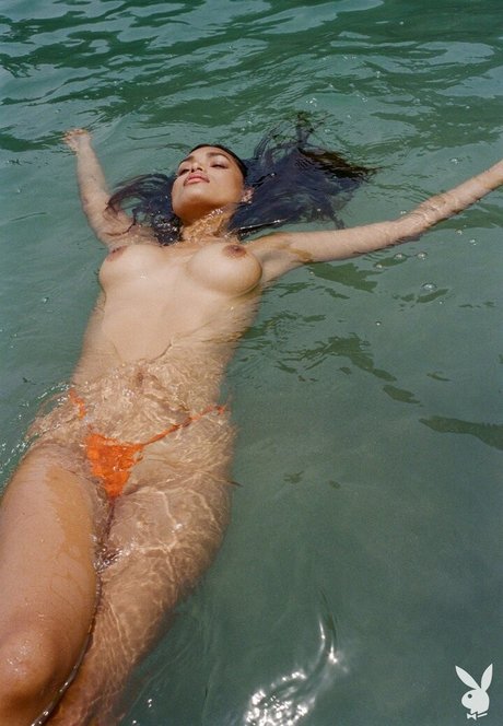 Geena Rocero model nude gallery