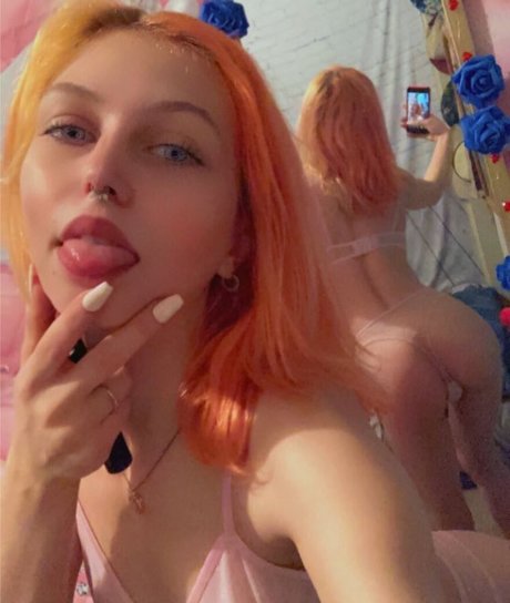 babydoll1912 high quality pornstar pic