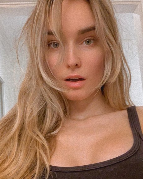 Elena Berri model pics