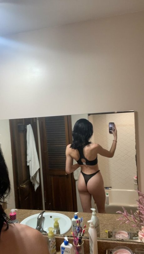 lilywest56 model hd gallery