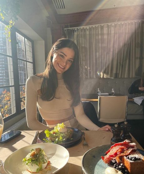 Sandra Dziwiszek star exclusive img