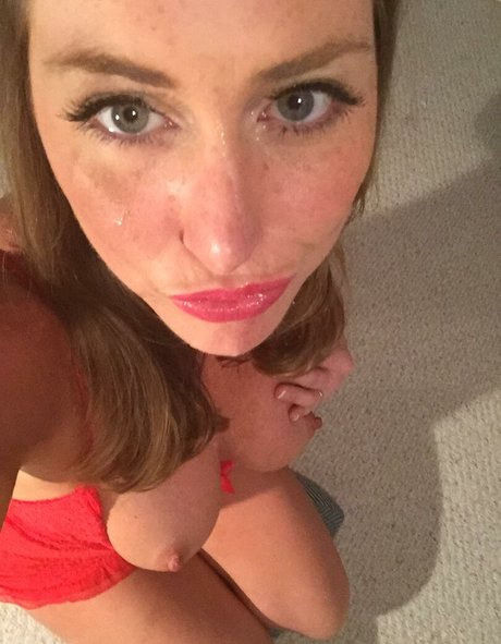 SweetHaleyGales exclusive pornstar pics