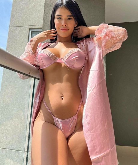 Michelleerabbit nudes actress galleries