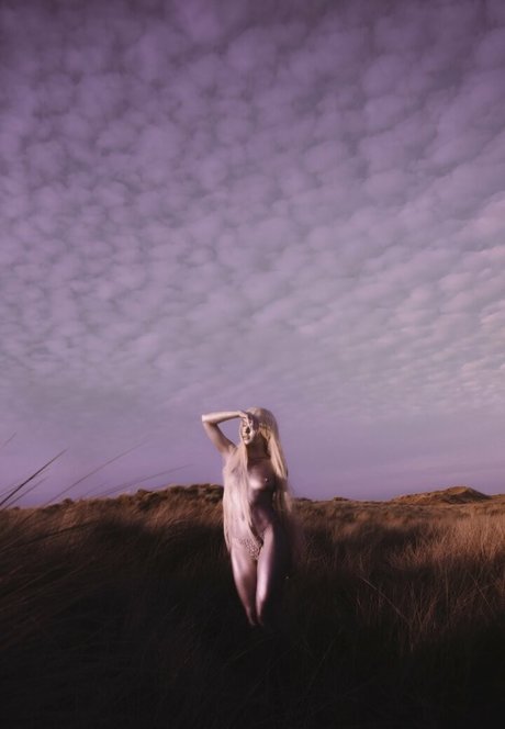 Ana Sophie Rose model hot pics