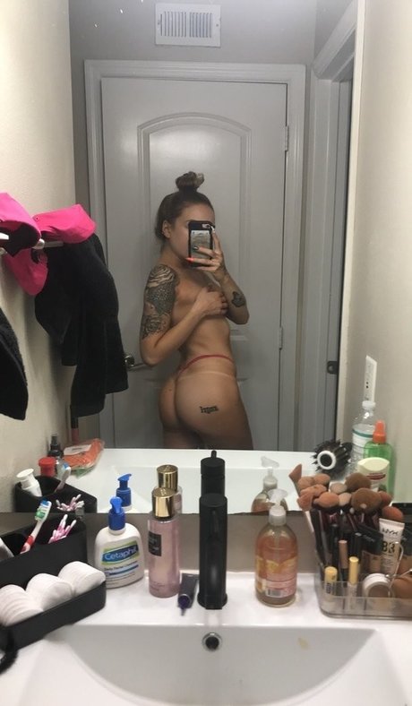 Alexandra Rose exclusive pornstar photo