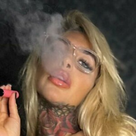 ali3ninvasion pornstar high quality image