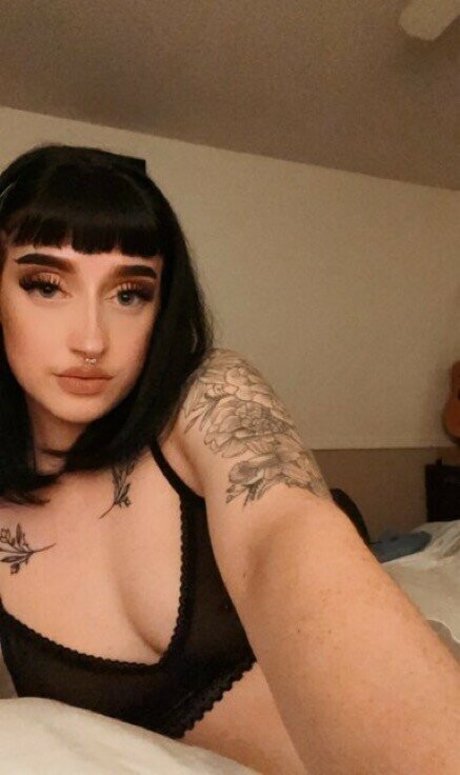 Rubysplayroom beautiful model photo