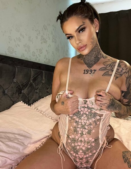 Princesavicksx nice model image