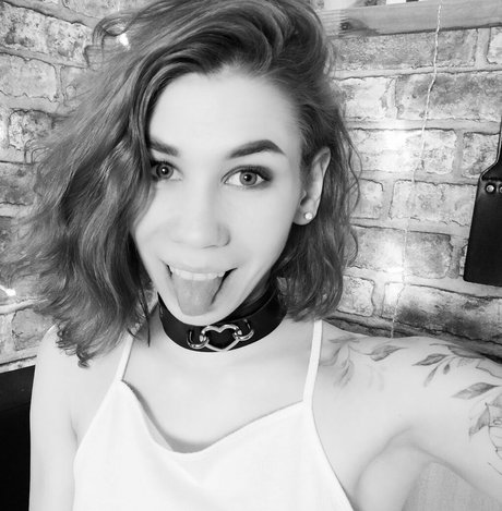 Rock it Kelly nude star images