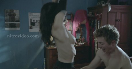 Emma Greenwell model hd photos