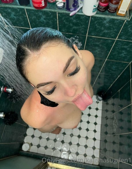 Kalisha Sugden beautiful actress img