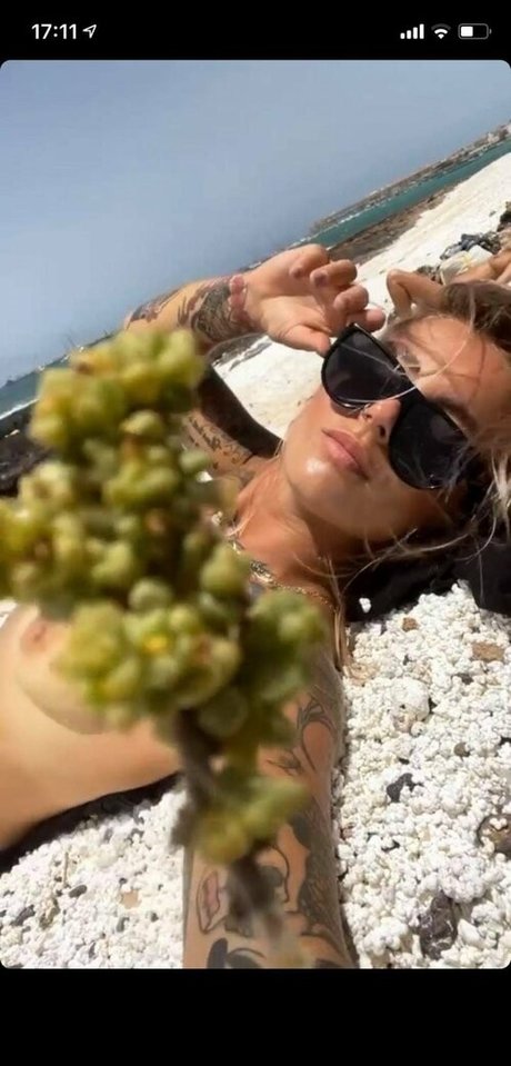 pani kotta adult actress pics