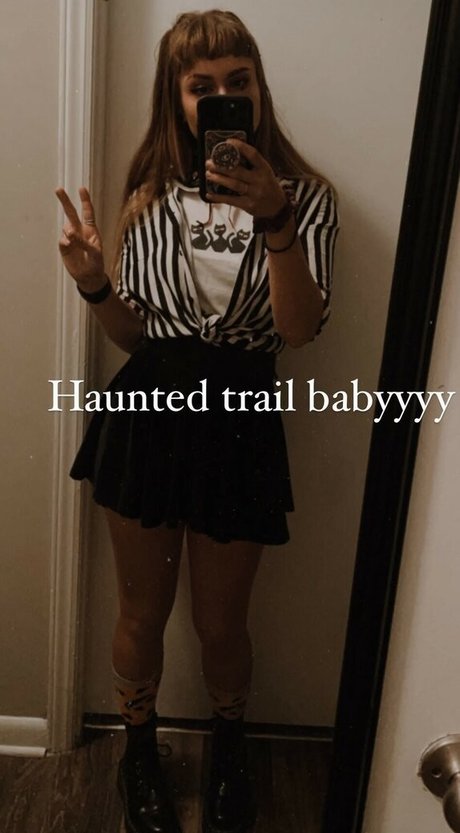 Evergreenosa top model photos