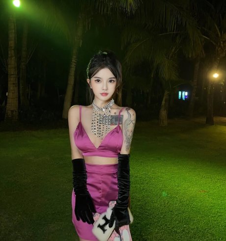 xyyoff beautiful actress gallery