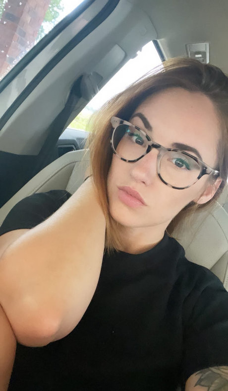 Brookelyn b pornstar hot gallery