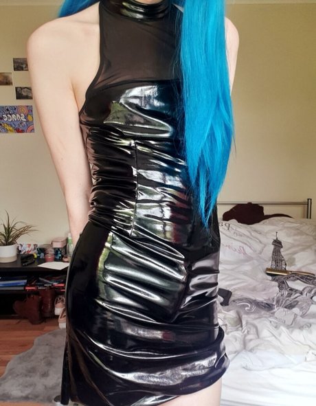 Blue Valentina top actress galleries