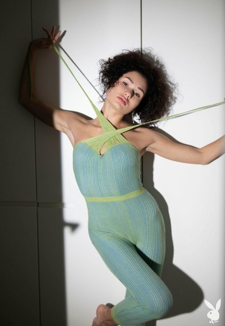 Layla Balan xxx model photos