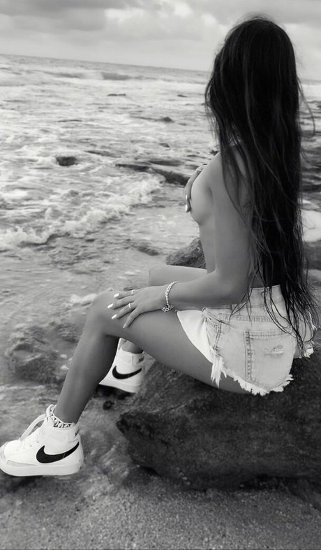 Lia Barlev beautiful pornstar photos