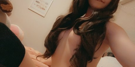 Naomie model hot img