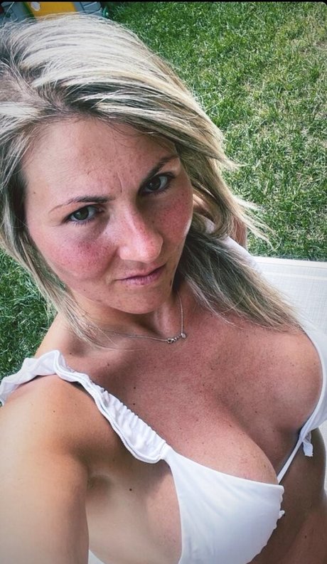 Betty Sokate sexy pornstar images