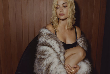 Lucy Hale pornographic actress img