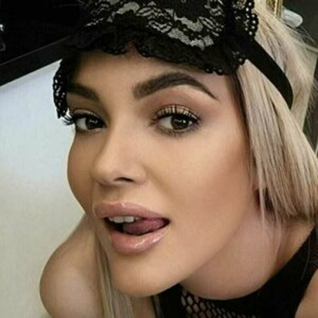 Princeza Psiho model free picture