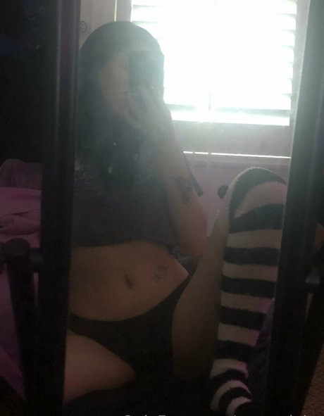 vampviolet top pornstar pics