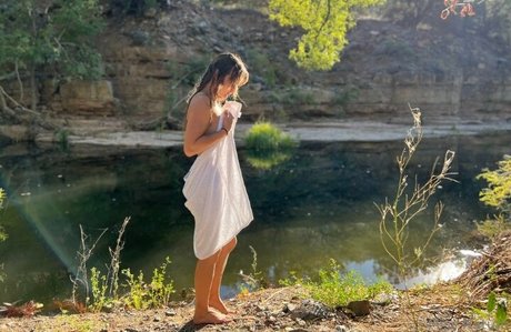 Miss Nature pornstar art image