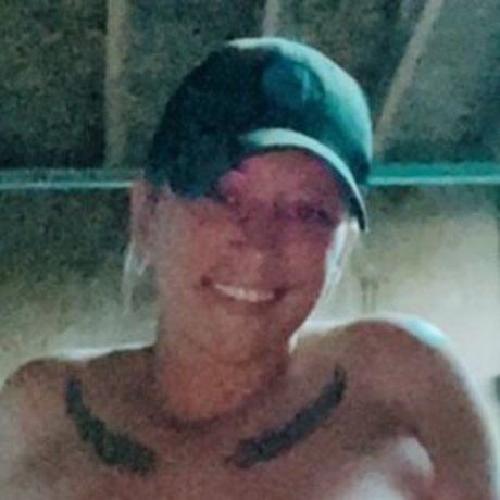 Big Tits McGee pornographic actress images