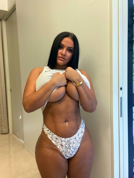 Hanaa Elshayeb model beautiful gallery