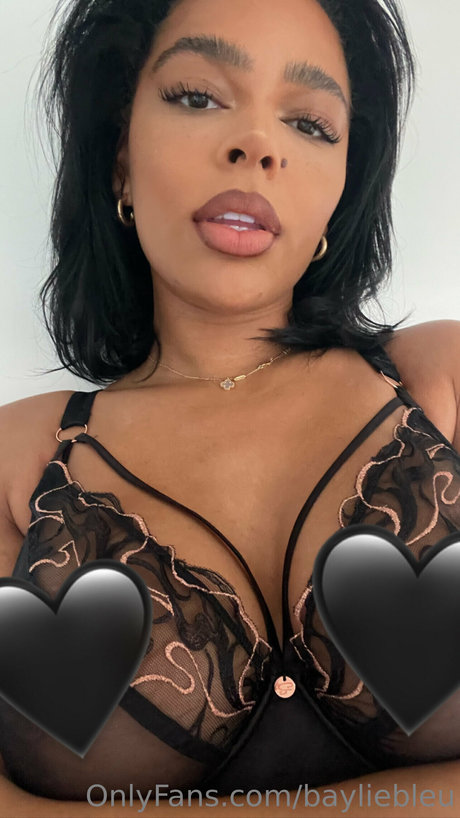 Bayliebleu sexy star pictures