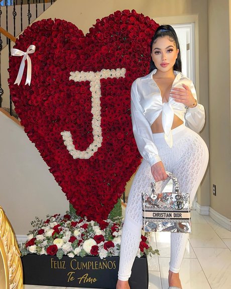 Jailyne Ojeda high quality model gallery