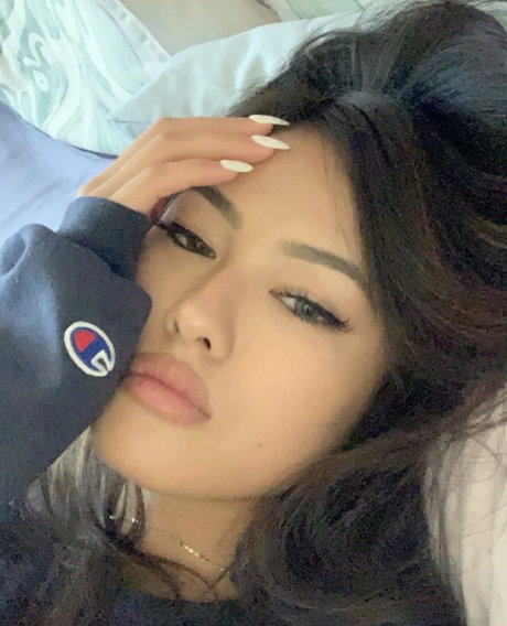 Gabby Hua_ model nice gallery