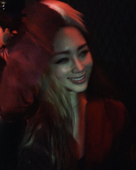 Dajin model naked images