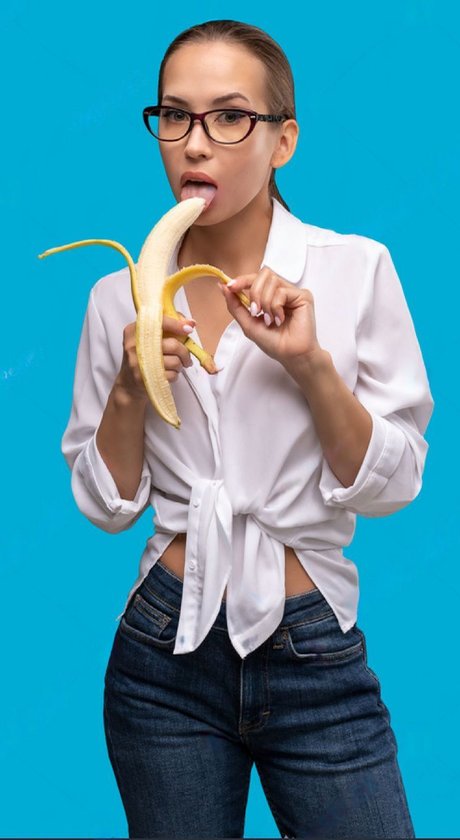 Natasha Roik high quality model photos