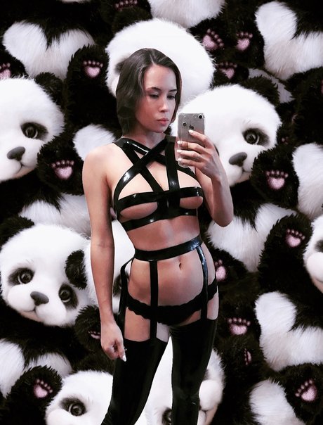 Natasha Roik pornstar sex photos