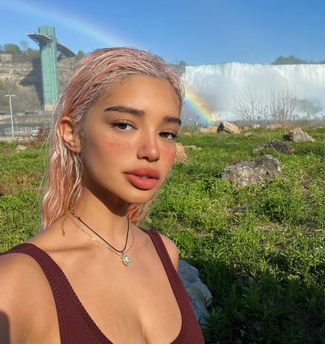 Sab Zada free actress photo