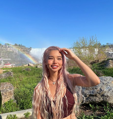 Sab Zada perfect actress image