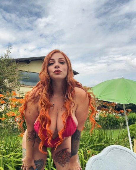 Lucelf pornstar free pic