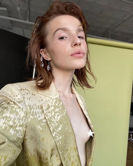 Riley Rodriguez model naked image