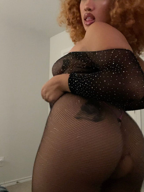 Yasmeen Nicole_ star high quality galleries