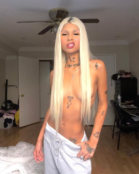 _Andrea Cervantes adult actress pic