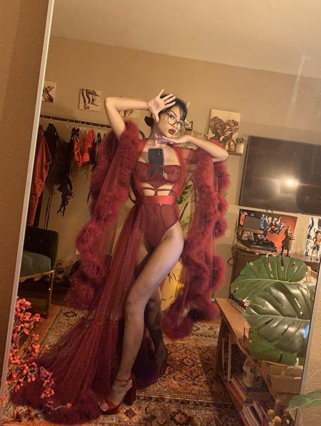 Alyssa Silos pornstar beautiful gallery