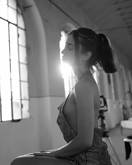 Lucrelisa_ star erotic galleries